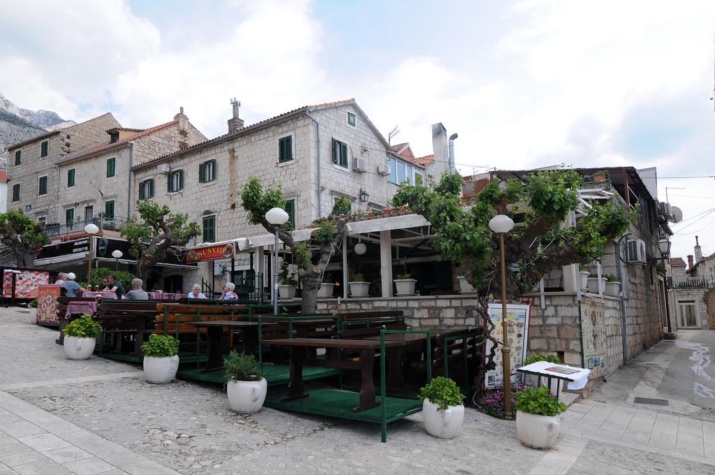Guesthouse Rebecca Makarska Dış mekan fotoğraf